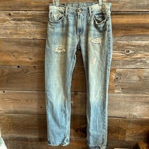 American eagle light distressed jeans